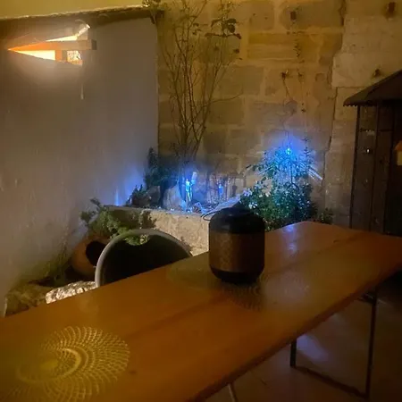 Salle Calme Privatunterkunft